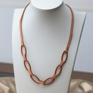 Colar Elo de Elegância